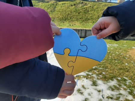 Вітаємо призерів обласного етапу фотовиставки до Дня Соборності України «Україна – це ми!»